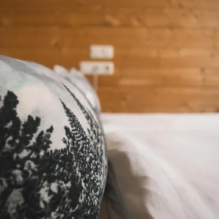 Naturnahes Familienchalet Mit Garten - Wifi - Netflix - Nur 15 Minuten Vom Chiemsee Und 35 Minuten Von München Entfernt * Vogtareuth